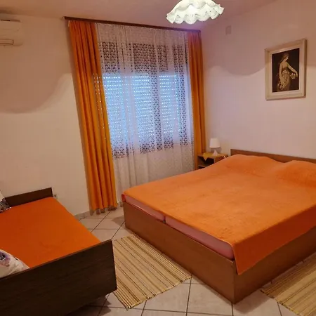 Apartman Modernes Mit Panoramablick Zum Meer Und Ortsmitte - B58608 Novi Vinodolski